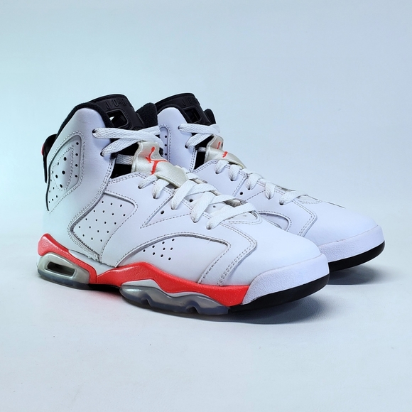 Air Jordan Retro 6 - Picture 8 of 11